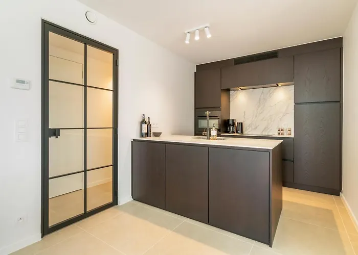 The Waves-luxurious 3bedroom App W Big Terrace & Garage Apartment Ostend