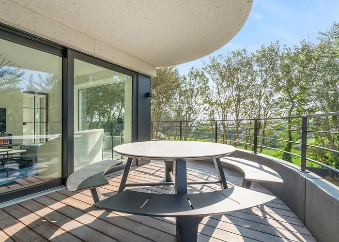 The Waves-luxurious 3bedroom App W Big Terrace & Garage Oostende